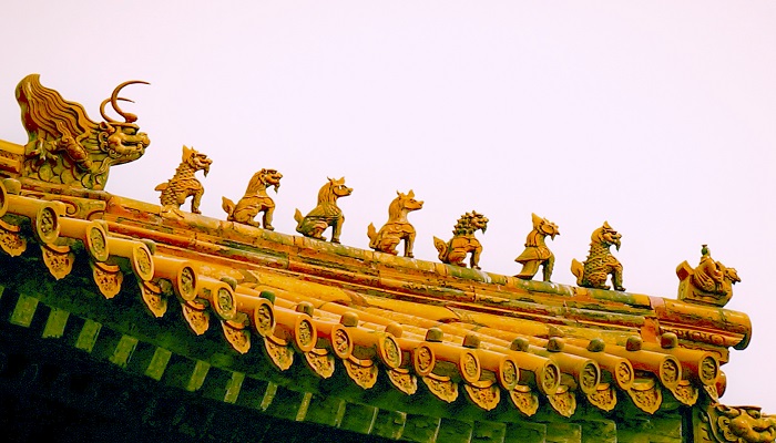 做梦梦见皇帝和我说话是什么意思