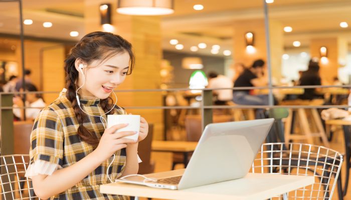 做梦梦见听音乐是什么意思 做梦梦见听音乐是什么预兆