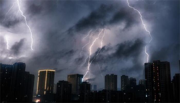 做梦梦见被雷劈死