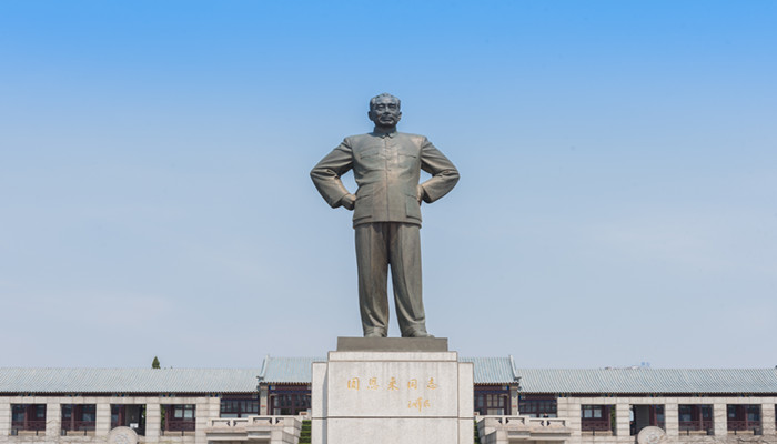 做梦梦见和伟人在一起预示着什么