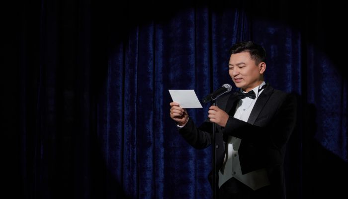 做梦梦见演讲是什么意思 做梦梦见演讲有什么预兆