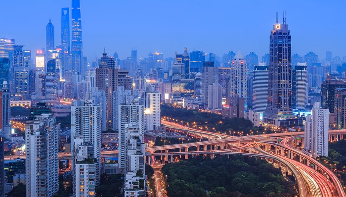 做梦梦见买了个二手房搬进去住了