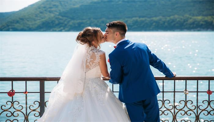 做梦梦见和男朋友结婚没结成
