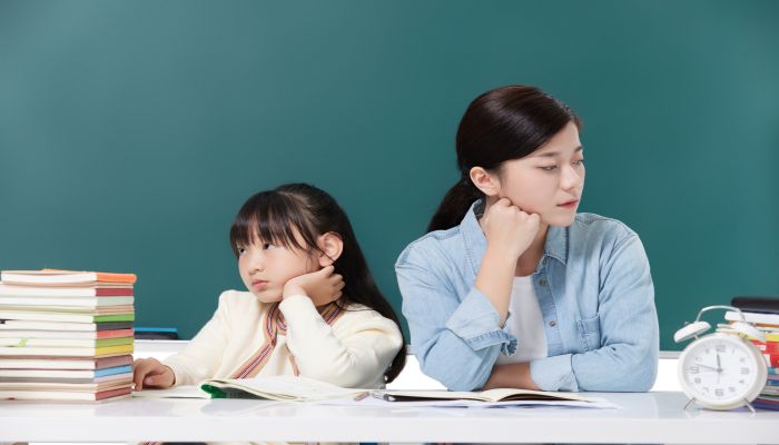 做梦梦见和老师吵架是什么意思 做梦梦见和老师吵架是什么预兆