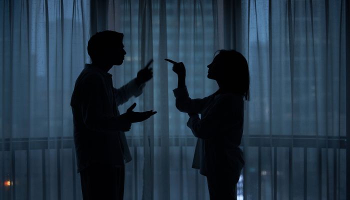 做梦梦见妻子出轨什么意思 做梦梦见妻子出轨预示什么