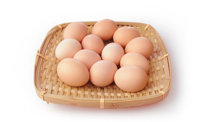 女人做梦梦见一堆鸡蛋是什么意思