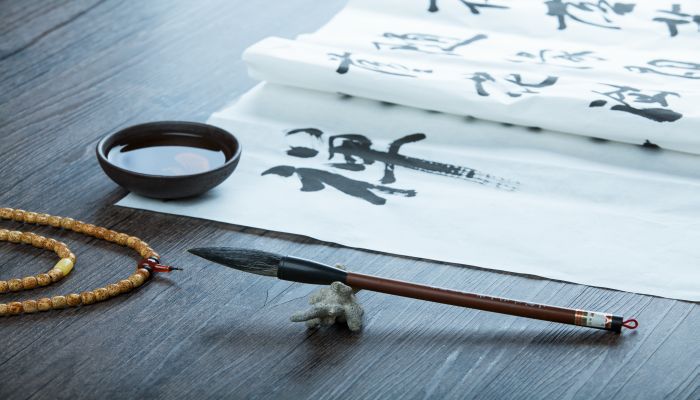 做梦梦见买毛笔是什么意思 做梦梦见买毛笔有什么预兆