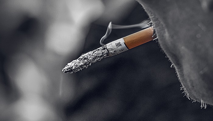 做梦梦见吸烟是什么意思 做梦梦见吸烟预示着什么
