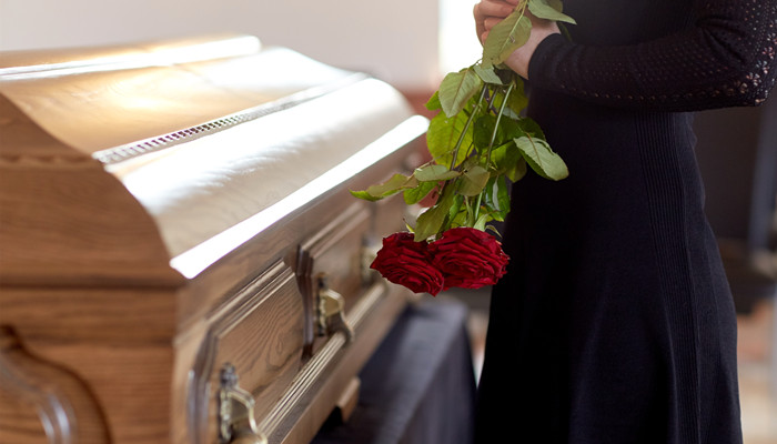 做梦梦见死人或死尸表示什么