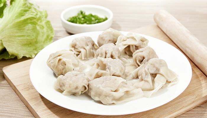 做梦梦见稀饭里煮饺子