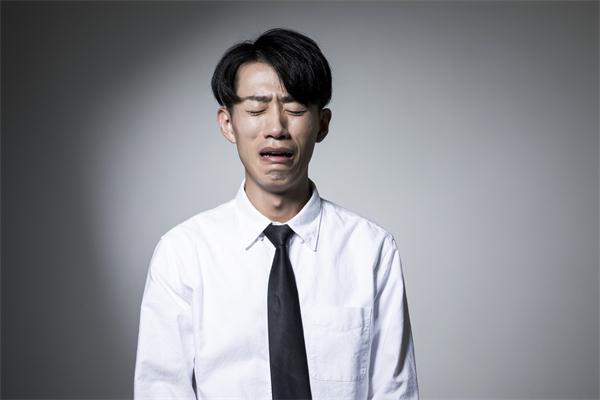做梦梦见穿孝衣是什么意思