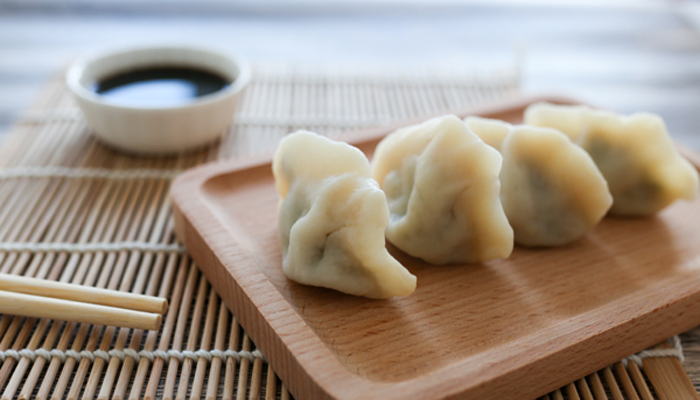 女人做梦梦见饺子和煮饺子