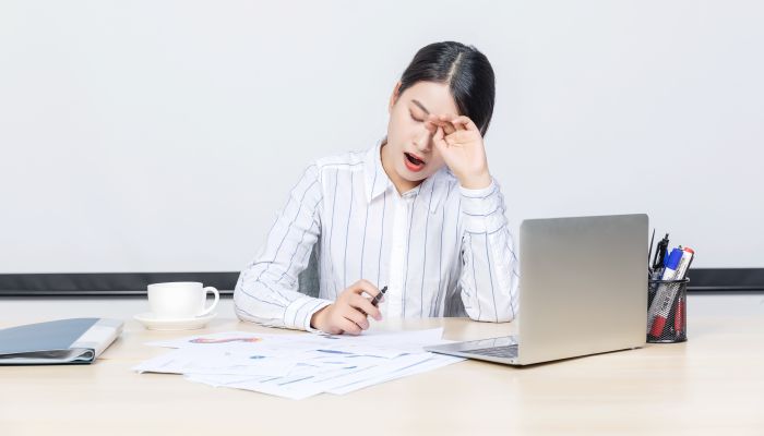 做梦梦见打哈欠是什么意思 做梦梦见打哈欠有什么预兆