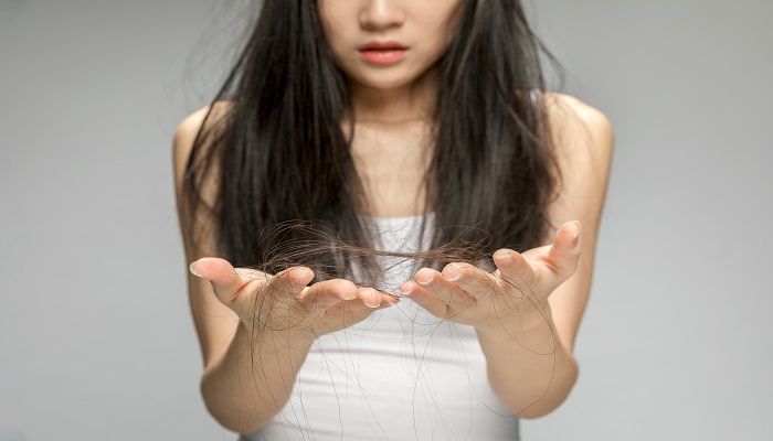 做梦梦见头发掉了一撮是什么意思 做梦梦见头发掉了一撮有什么预兆