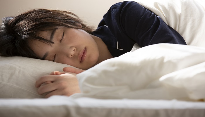 女人做梦梦见自己手上沾屎是什么意思 女人做梦梦见自己手上沾屎有什么预兆