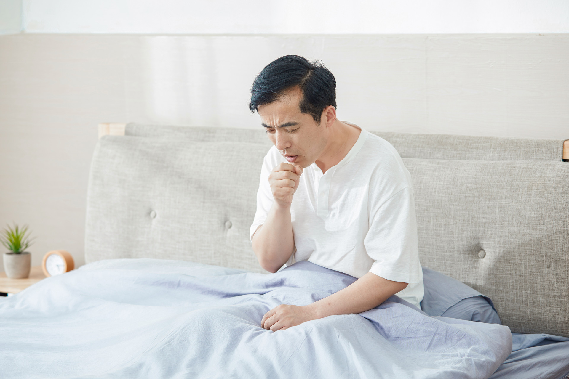 做梦梦见和死去的亲人说话什么意思