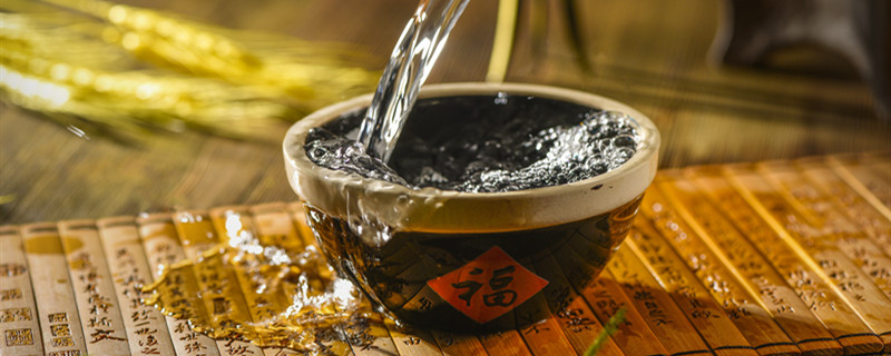 做梦梦见喝酒