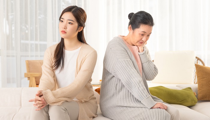做梦梦见和妈妈吵架是什么意思