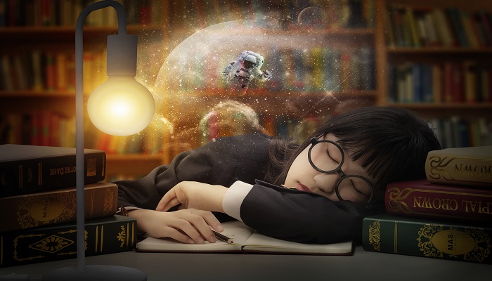 做梦梦见住在破旧不堪的房子里