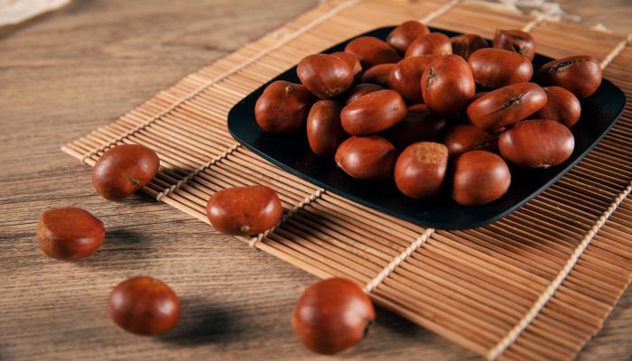 女人做梦梦见板栗是什么意思 女人做梦梦见板栗是有什么预兆
