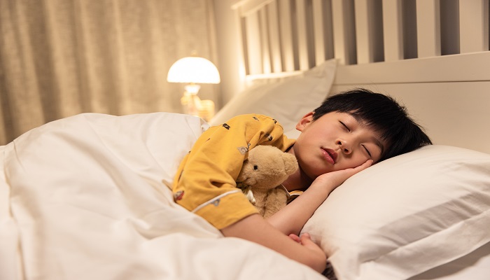 做梦梦见摔了一身泥爬起来是什么意思 做梦梦见摔了一身泥爬起来有什么预兆