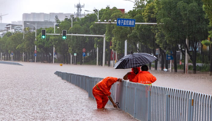 做梦梦见趟水走路的什么意思 做梦梦见趟水走路有什么预兆