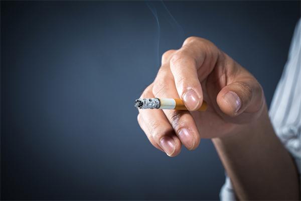 做梦梦见抽烟是什么意思