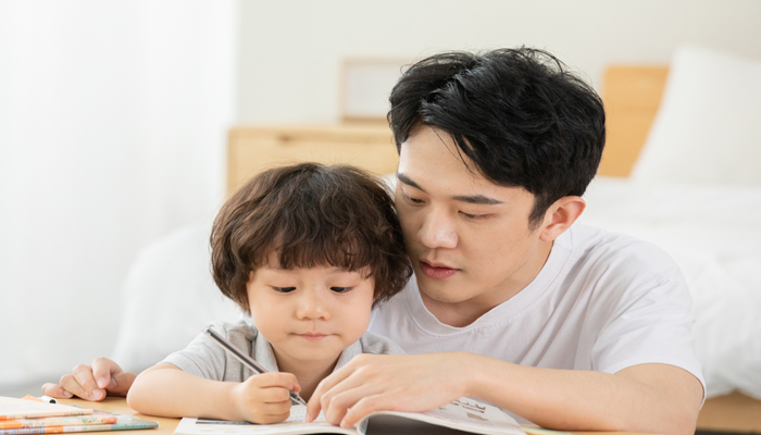 做梦梦见自己开导男孩