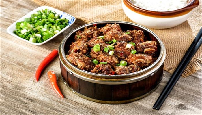 做梦梦见吃排骨是什么预兆