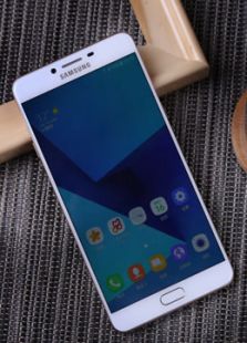 三星Galaxy C9 Pro