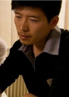 爱本无色