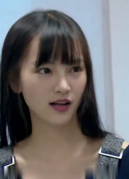 宝强来到此地，被黑衣人袭击，不愧是少林中人，两人摁不住